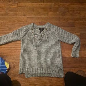 Gray girl’s sweater